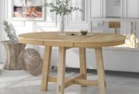Extendable solid wood dining table